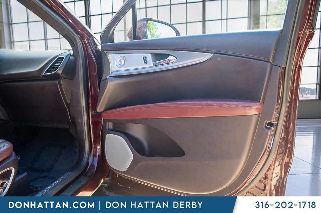 Used 2019 Lincoln Nautilus Black Label AWD/4WD image 27