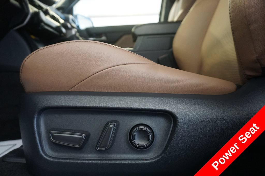 Certified 2025 Toyota 4Runner Limited AWD/4WD image 8