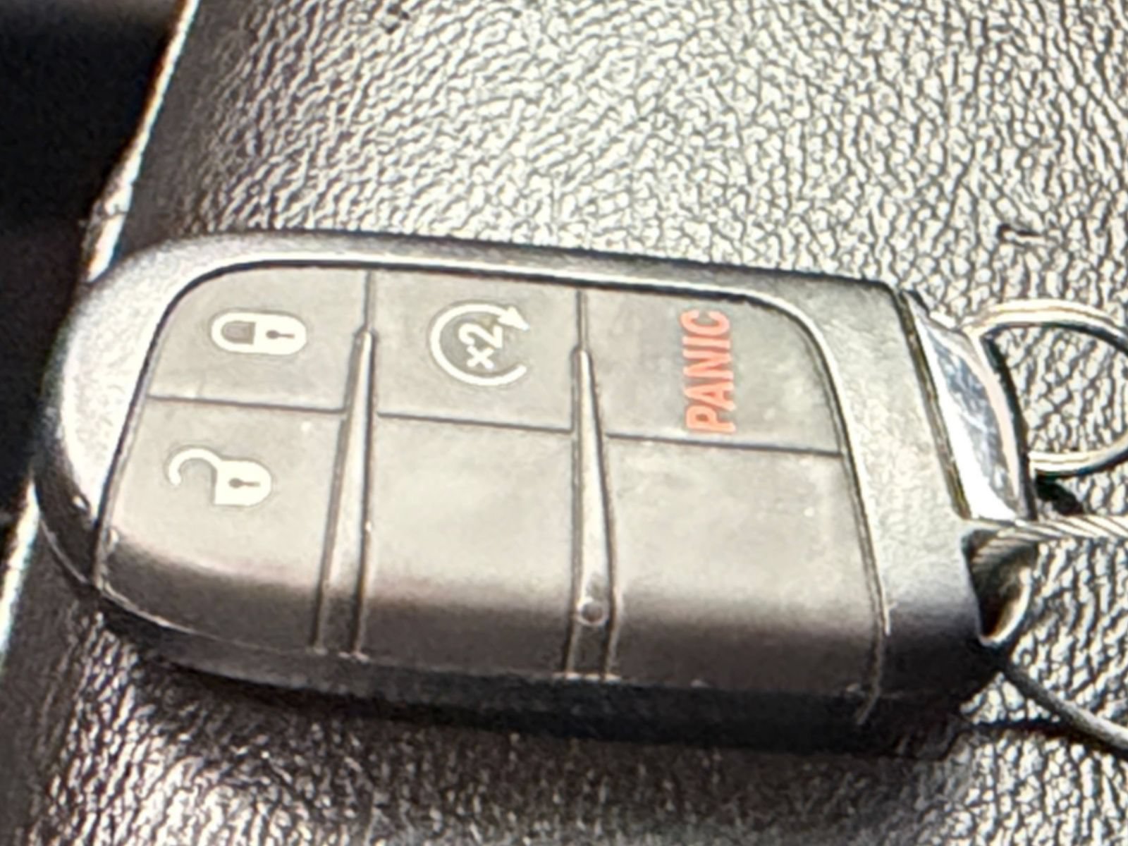 Used 2025 Jeep Compass Limited AWD/4WD image 21