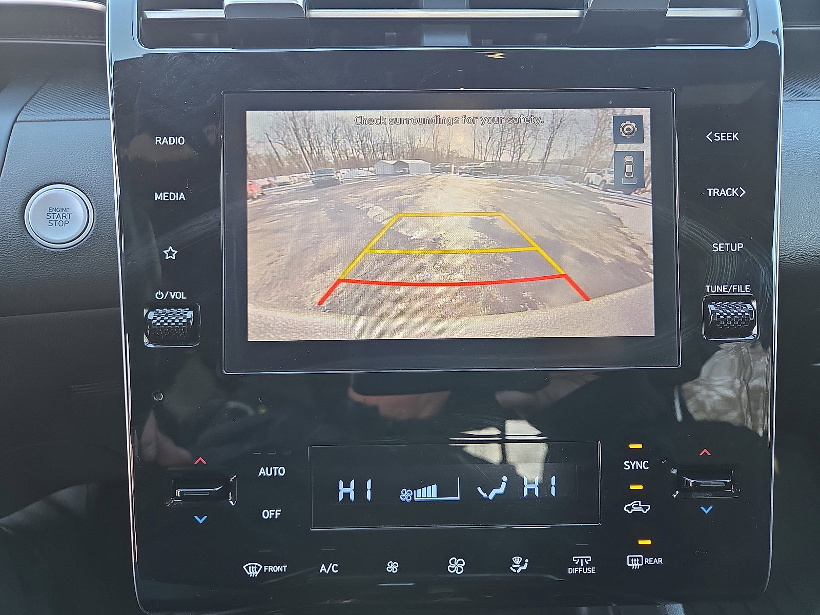 Used 2022 Hyundai Santa Cruz SEL Premium image 23