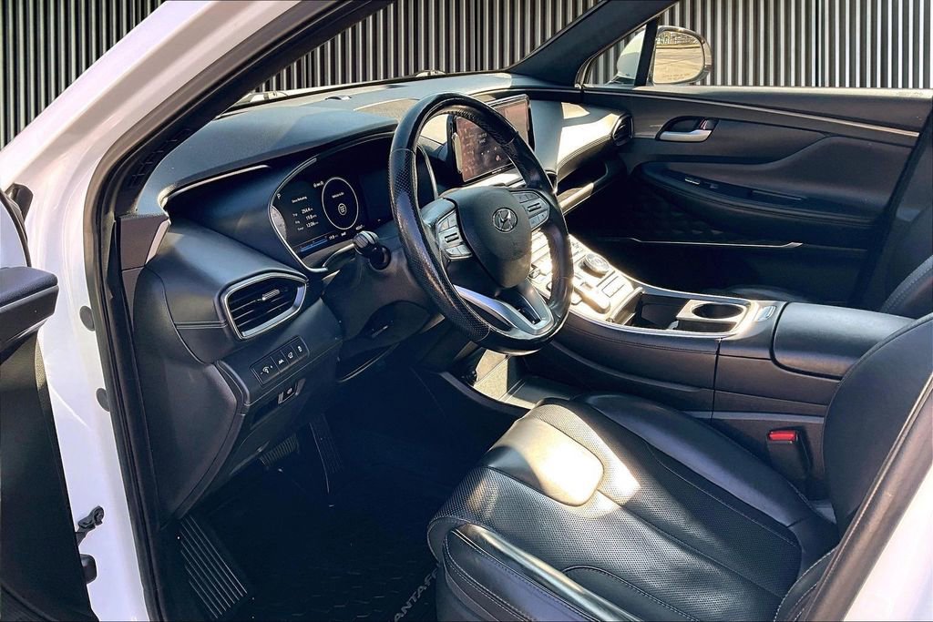 Used 2023 Hyundai Santa Fe Calligraphy w/ Winter Weather Package image 13