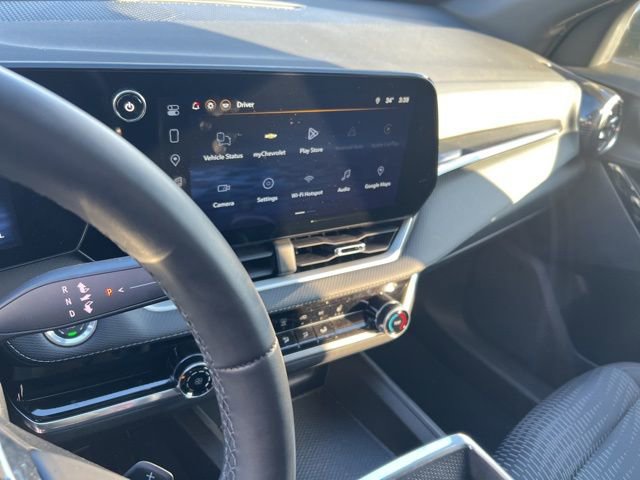 Used 2026 Chevrolet Equinox LT image 17