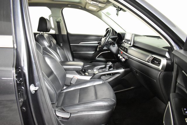 Used 2020 Kia Telluride S w/ S 8 Passenger Seating Package image 40