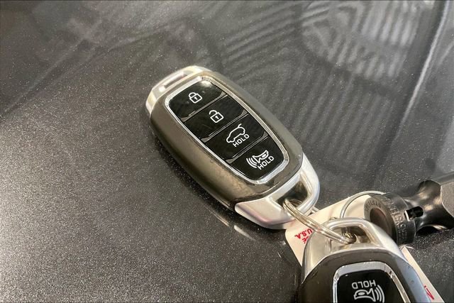 Used 2019 Hyundai Kona Ultimate AWD/4WD image 11