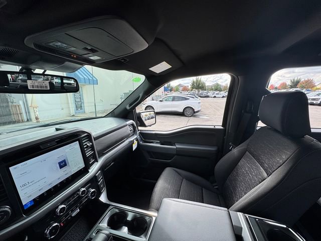 New 2025 Ford F150 XLT w/ Equipment Group 302A MID image 31