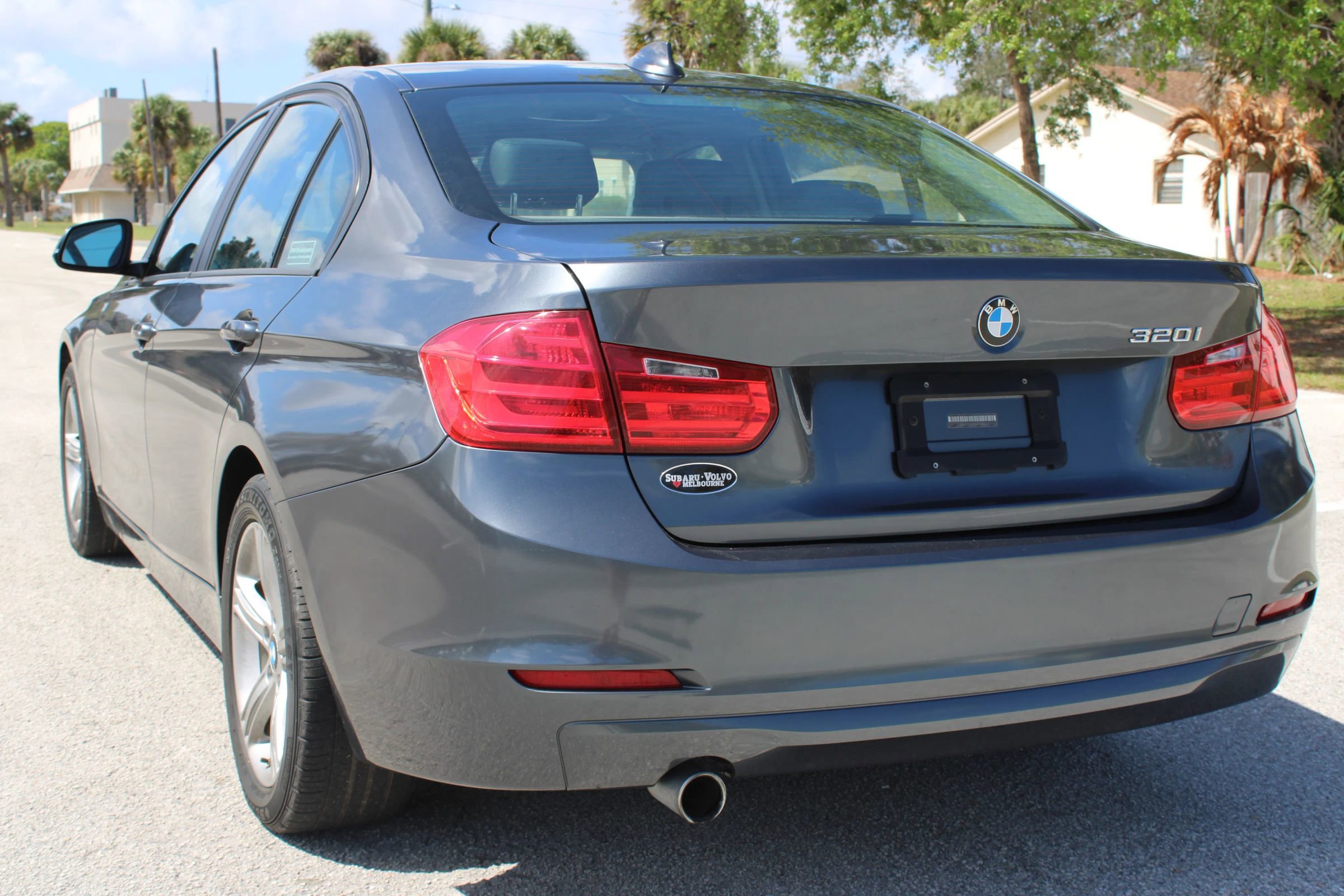 Used 2015 BMW 320i Sedan image 4