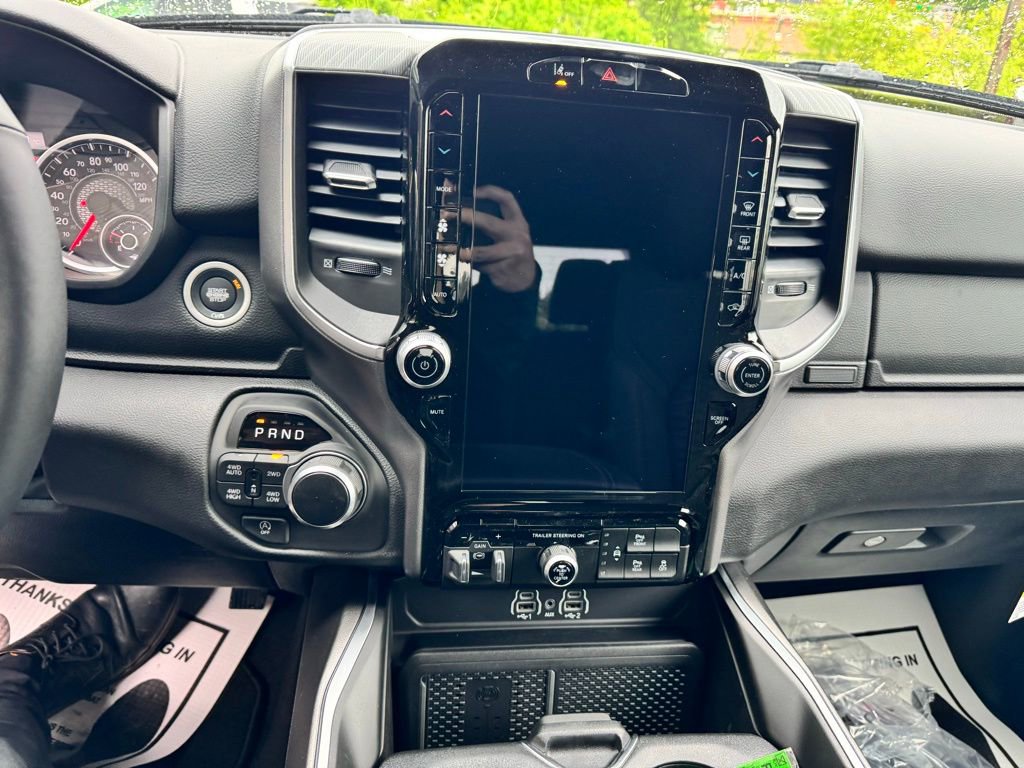 New 2025 RAM 1500 Big Horn image 16
