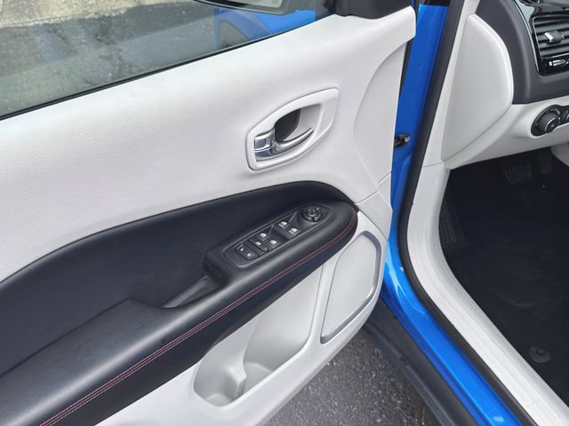 Used 2021 Jeep Compass Limited image 22