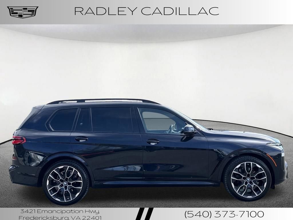 Used 2023 BMW X7 xDrive40i w/ Executive Package image 21