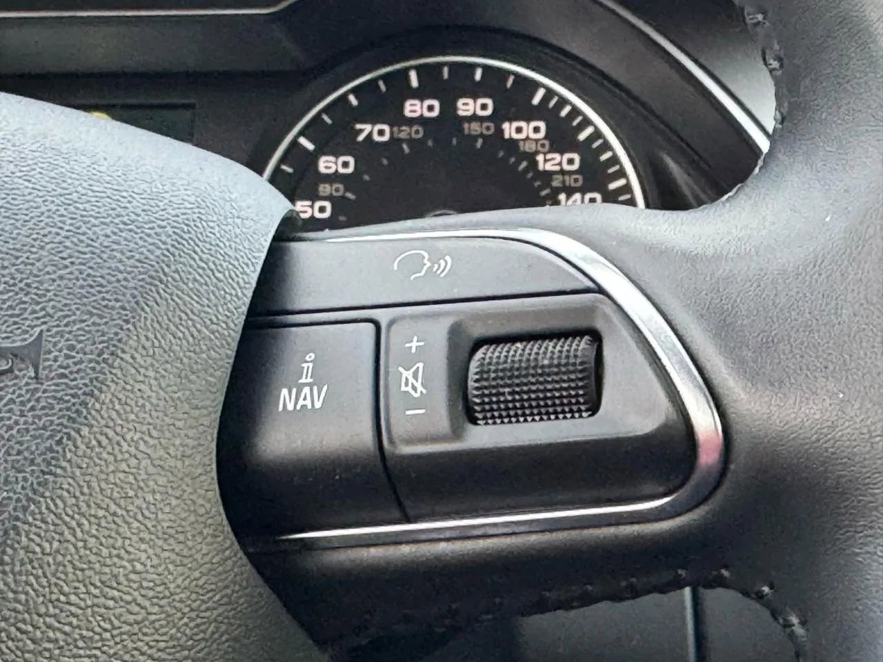 Used 2014 Audi A4 2.0T Premium w/ Audi MMI Navigation image 19