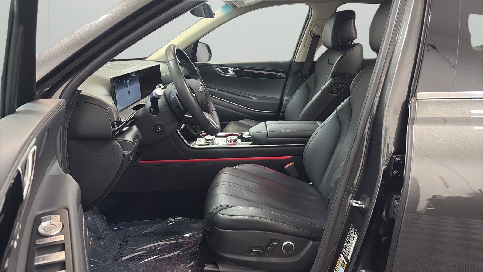 Used 2025 Genesis GV80 2.5T Standard AWD/4WD image 10