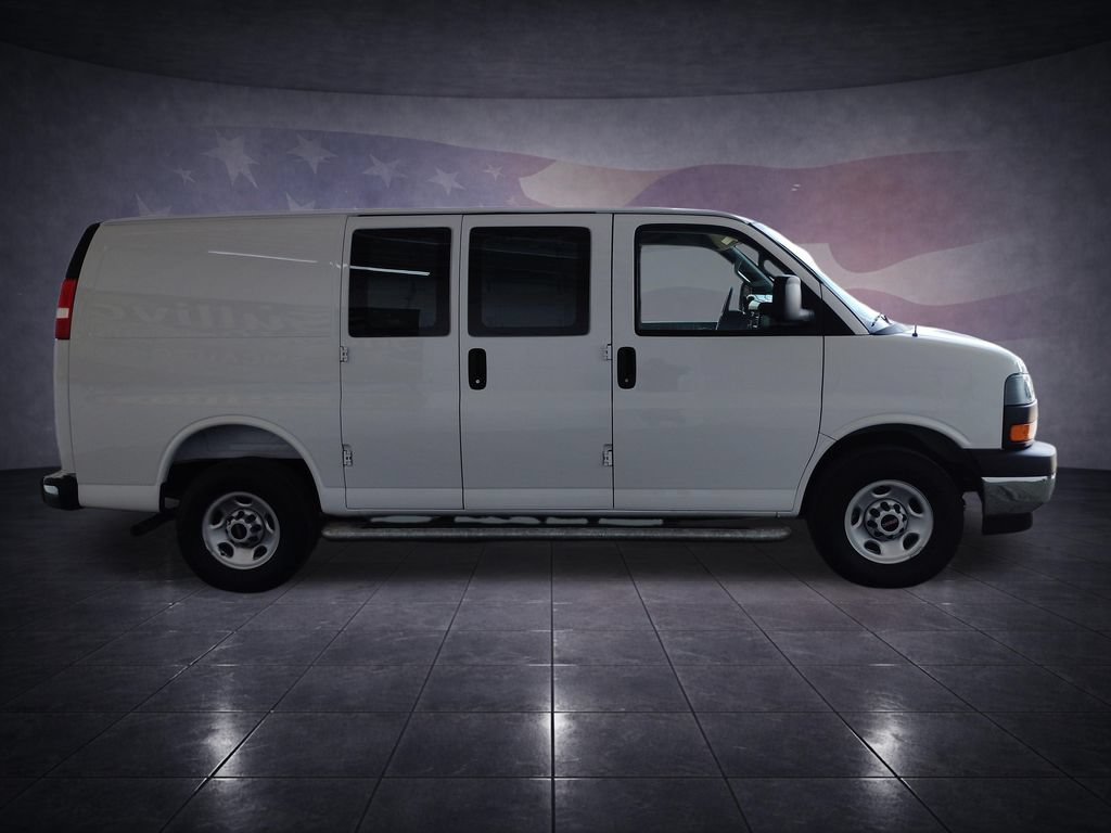 Used 2025 GMC Savana 2500 w/ Driver Convenience Package RWD image 6