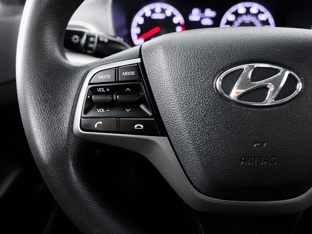 Used 2018 Hyundai Accent SE image 27