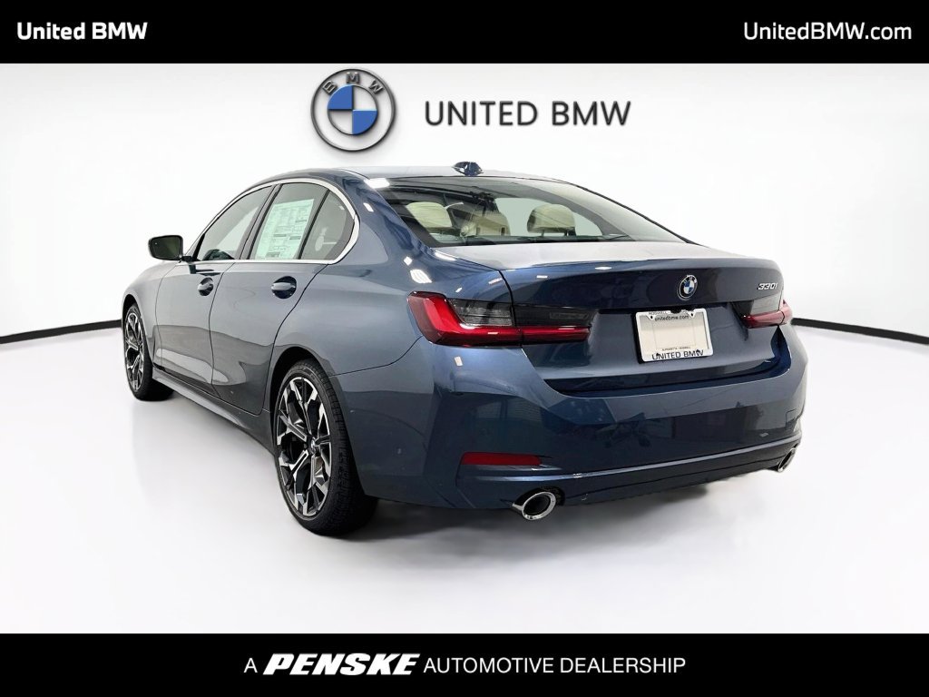 New 2026 BMW 330i Sedan w/ Premium Package RWD image 7