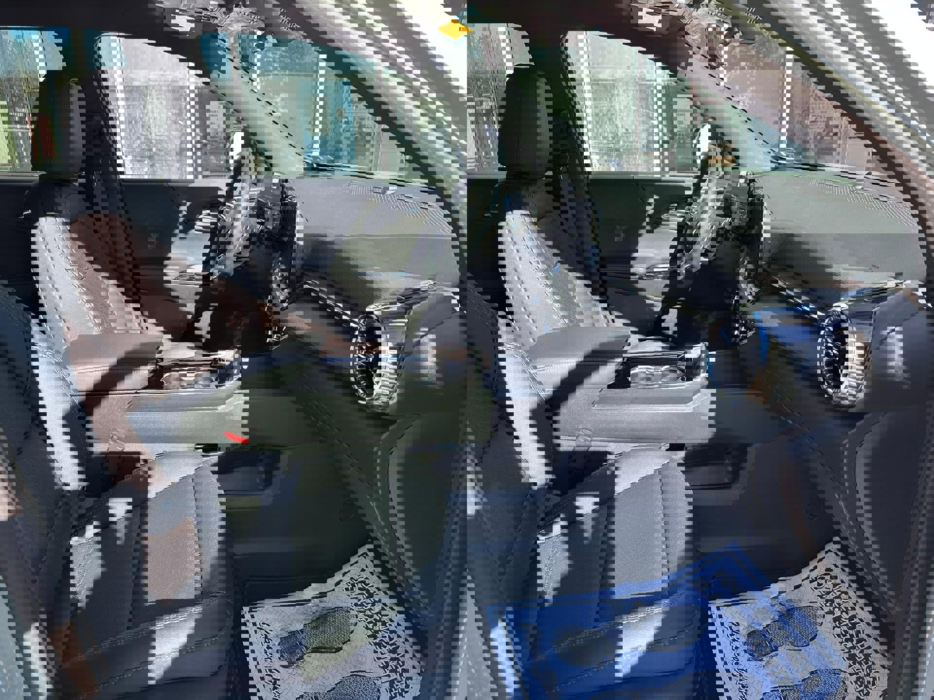 Certified 2025 Chevrolet Equinox LT w/ Convenience Package II image 23