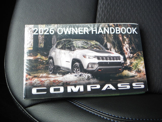 New 2026 Jeep Compass Latitude AWD/4WD image 42