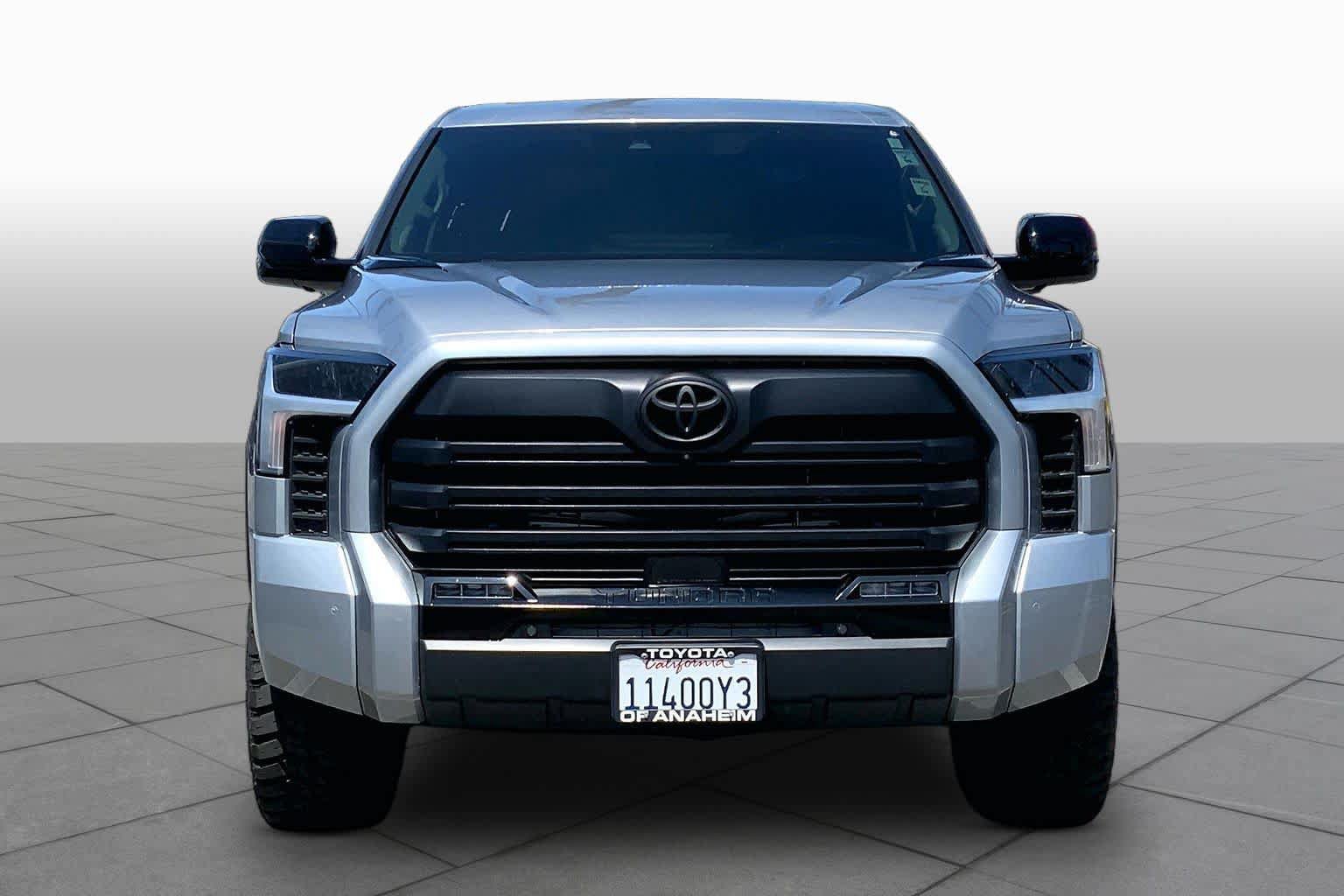 Used 2024 Toyota Tundra Limited AWD/4WD image 3