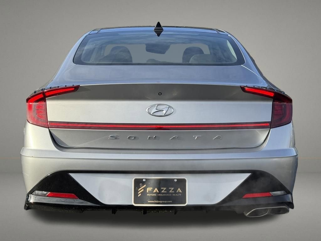Used 2022 Hyundai Sonata SEL w/ Convenience Package image 4