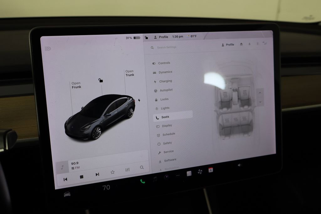 Used 2018 Tesla Model 3 Long Range image 31