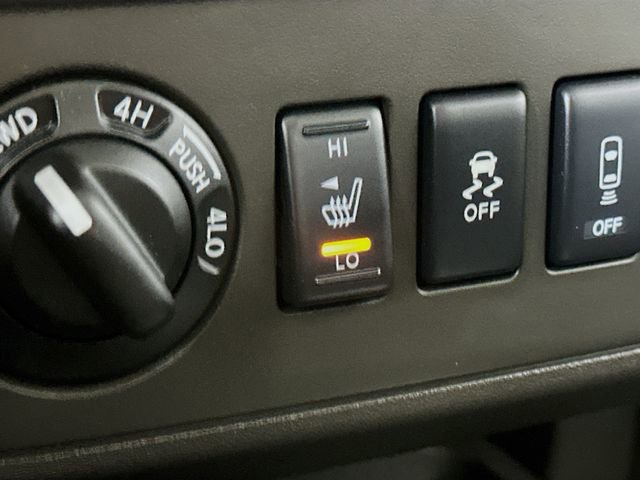 Used 2013 Nissan Frontier PRO-4X w/ Pro-4x Luxury Pkg image 13