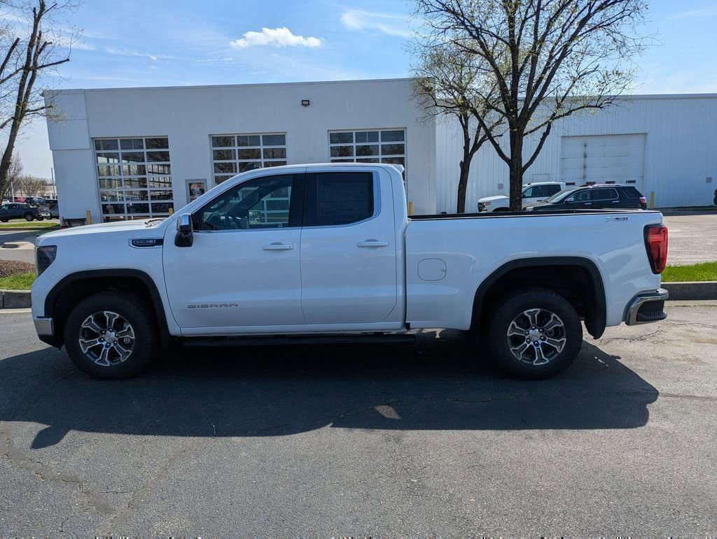 New 2026 GMC Sierra 1500 SLE w/ X31 Off-Road Package AWD/4WD image 5