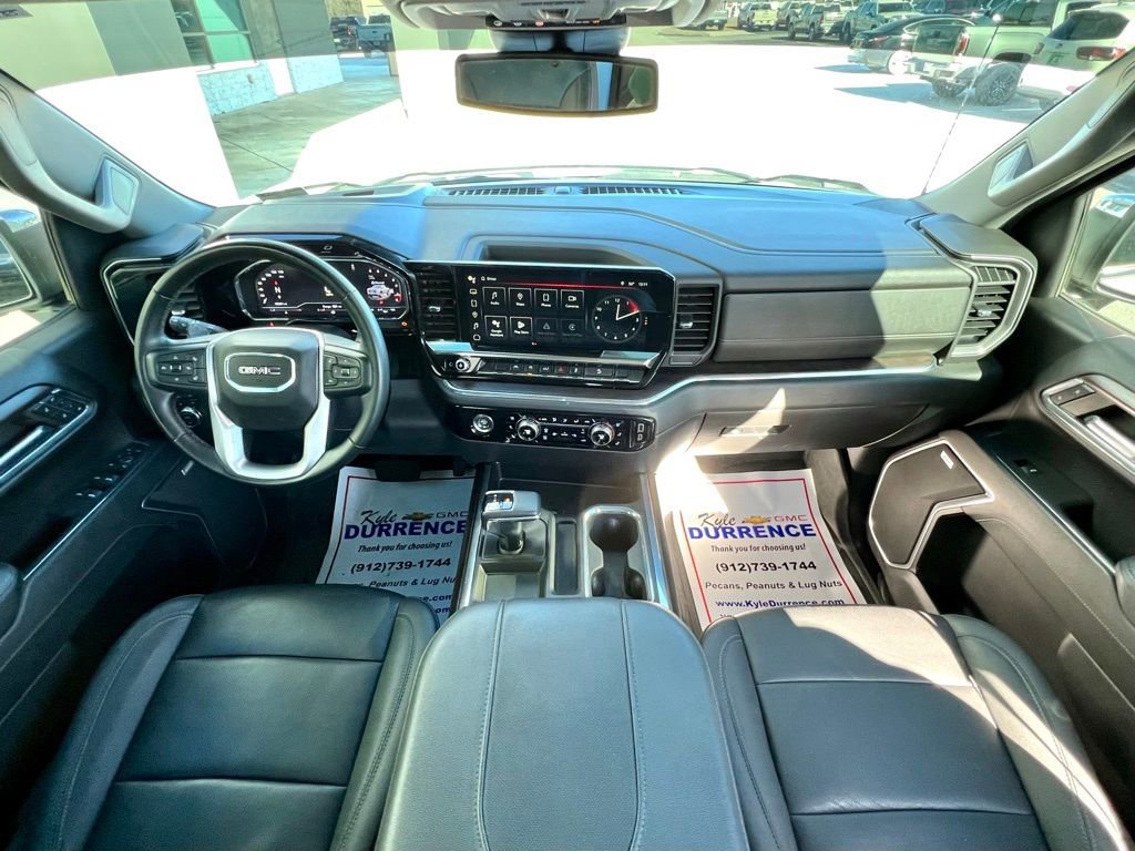 Used 2024 GMC Sierra 1500 SLT w/ SLT Convenience Package image 2