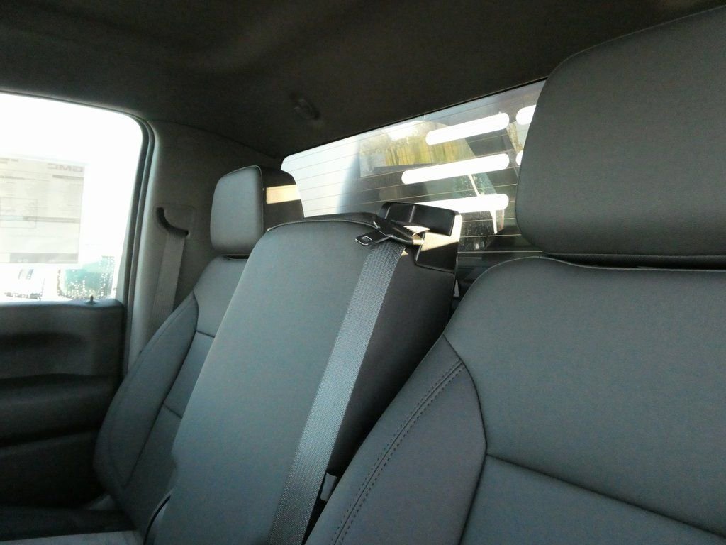 New 2025 GMC Sierra 3500 Pro w/ Convenience Package AWD/4WD image 32