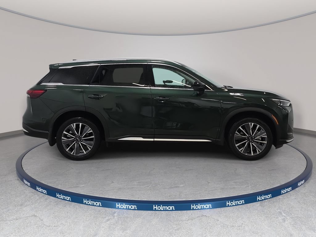 Certified 2026 INFINITI QX60 Luxe w/ Cargo Package AWD/4WD image 4