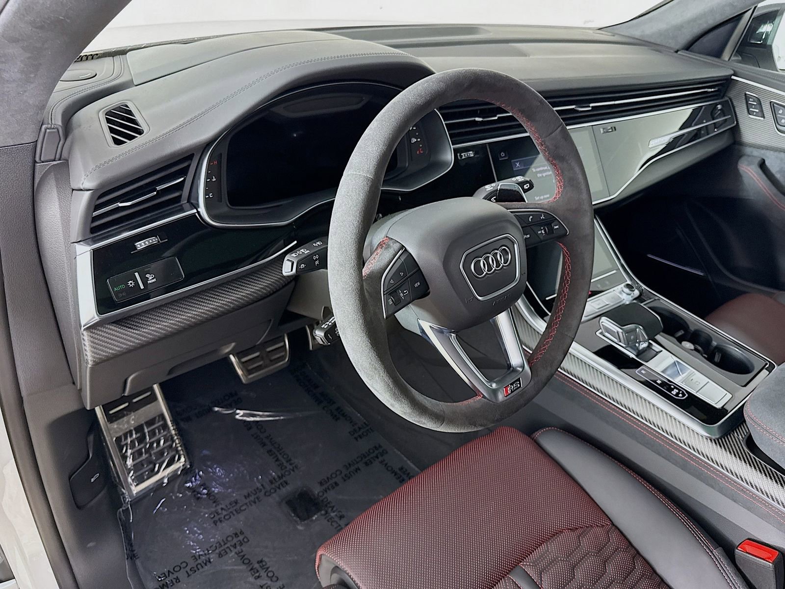 New 2025 Audi RS Q8 performance AWD/4WD image 9