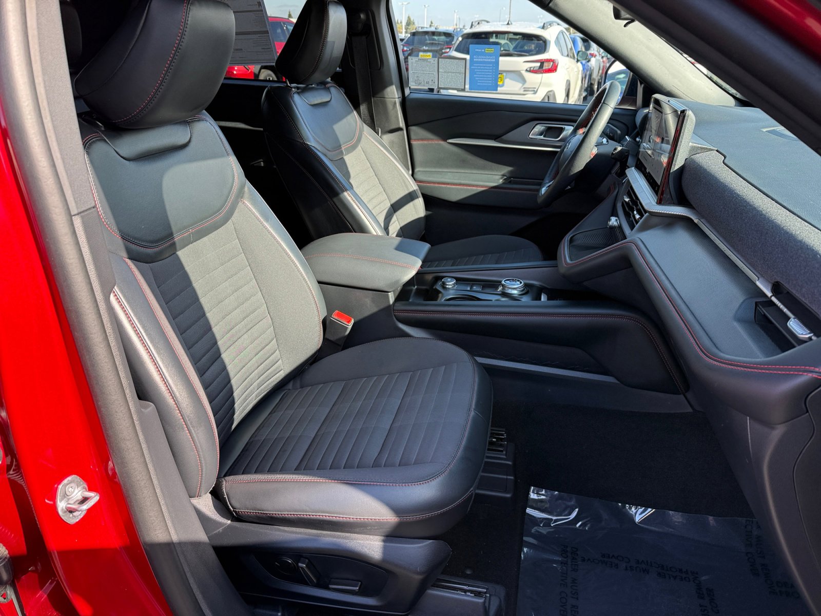 Certified 2025 Ford Explorer ST-Line image 20