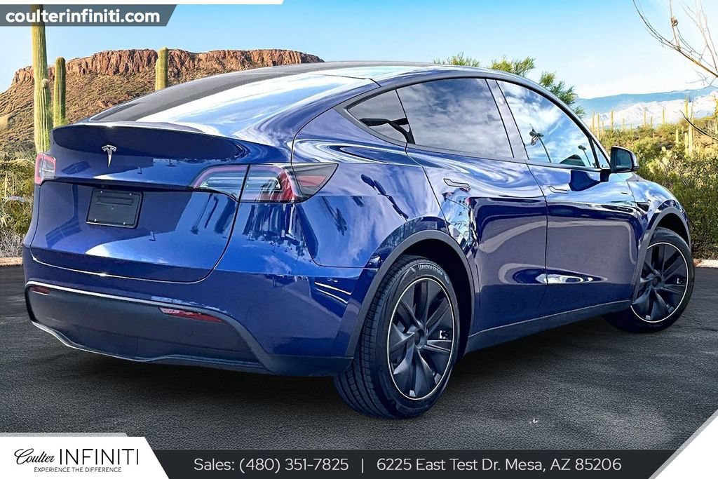 Used 2025 Tesla Model Y Long Range RWD image 2