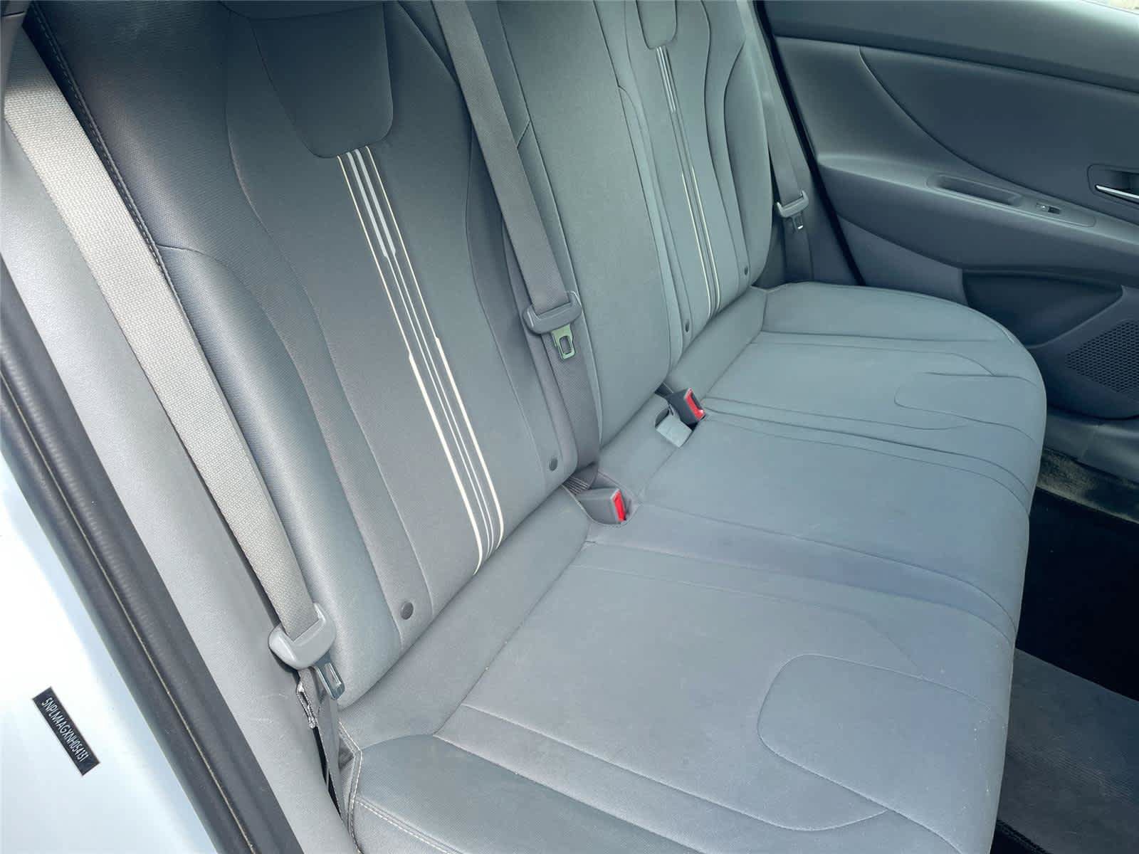 Used 2022 Hyundai Elantra SEL FWD image 12