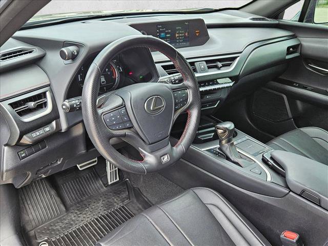 Used 2019 Lexus UX 200 F Sport w/ F Sport Premium Package image 10