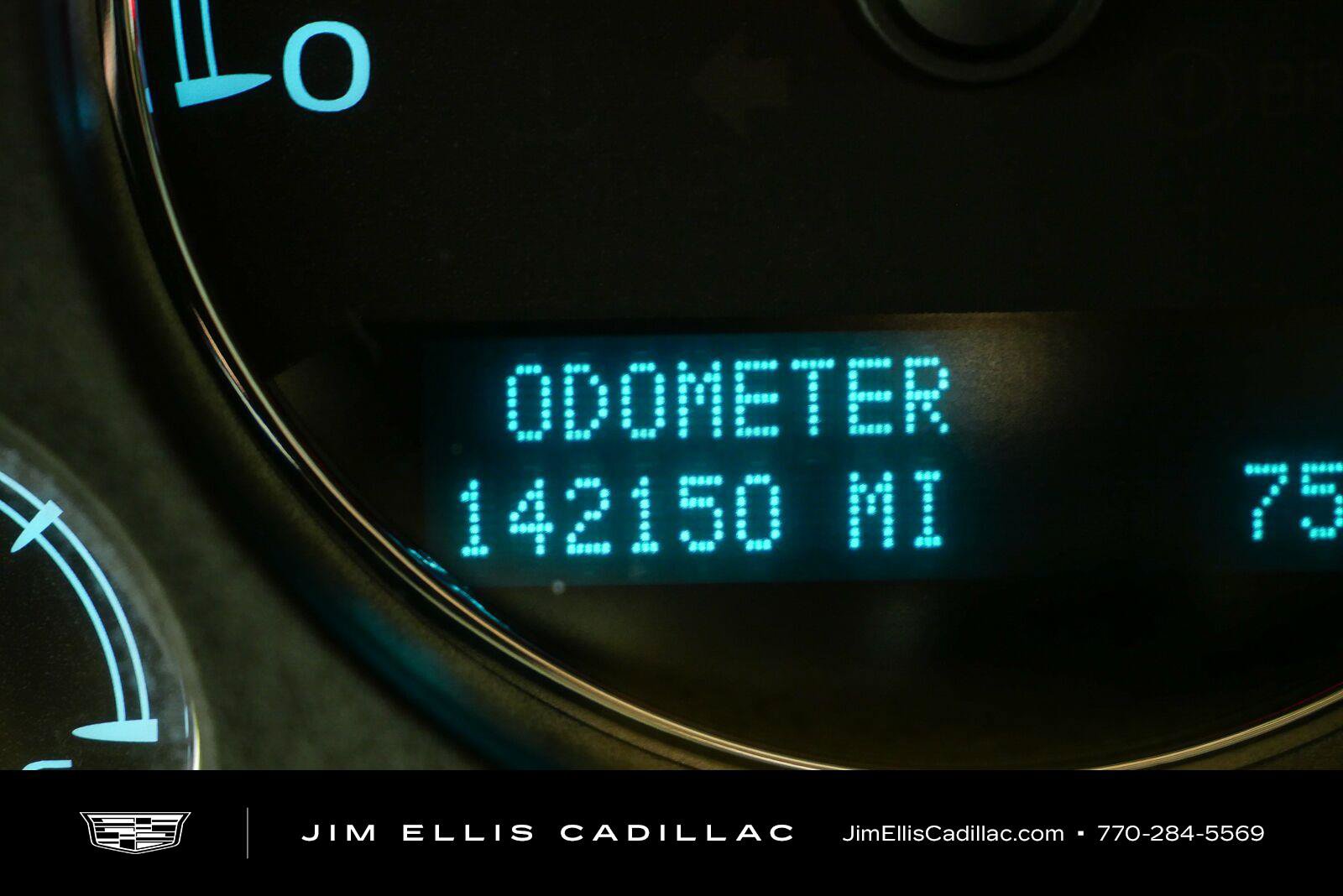 Used 2014 GMC Yukon XL Denali RWD image 9