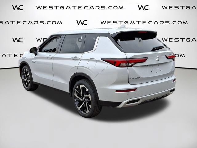 New 2025 Mitsubishi Outlander SE image 4