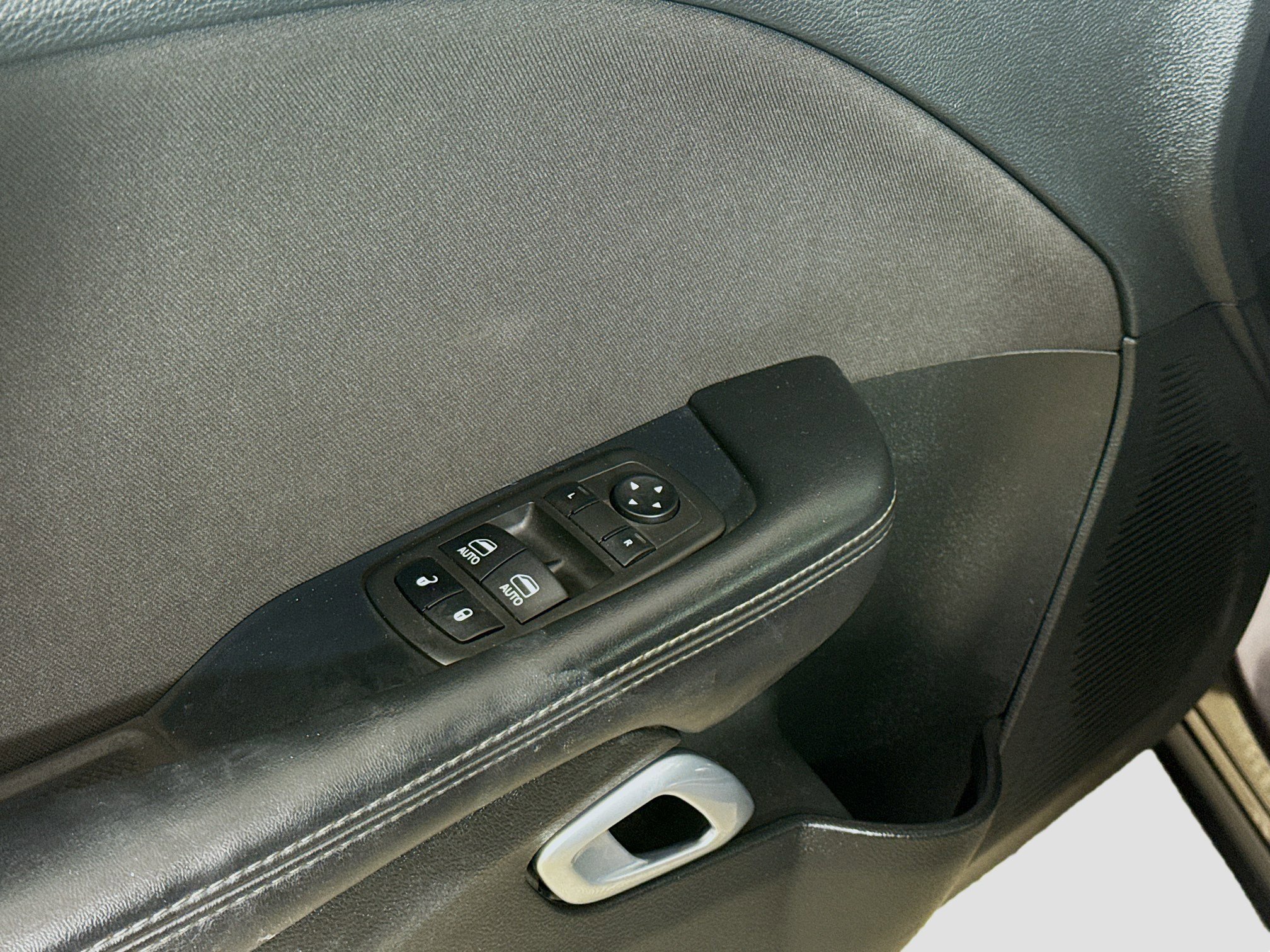 Used 2022 Dodge Challenger R/T w/ Blacktop Package image 24