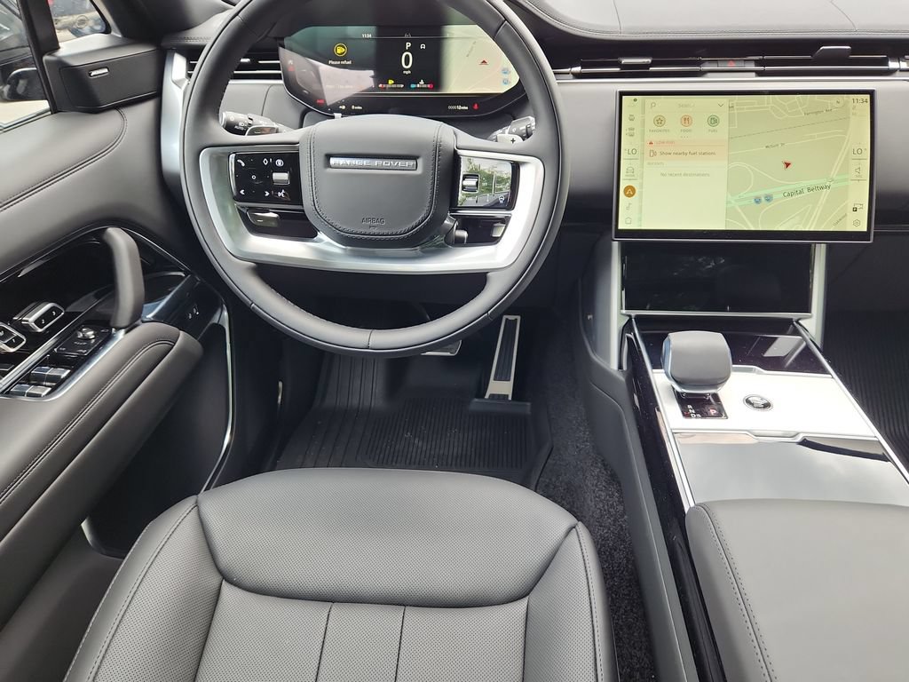 New 2026 Land Rover Range Rover Long Wheelbase SE AWD/4WD image 4