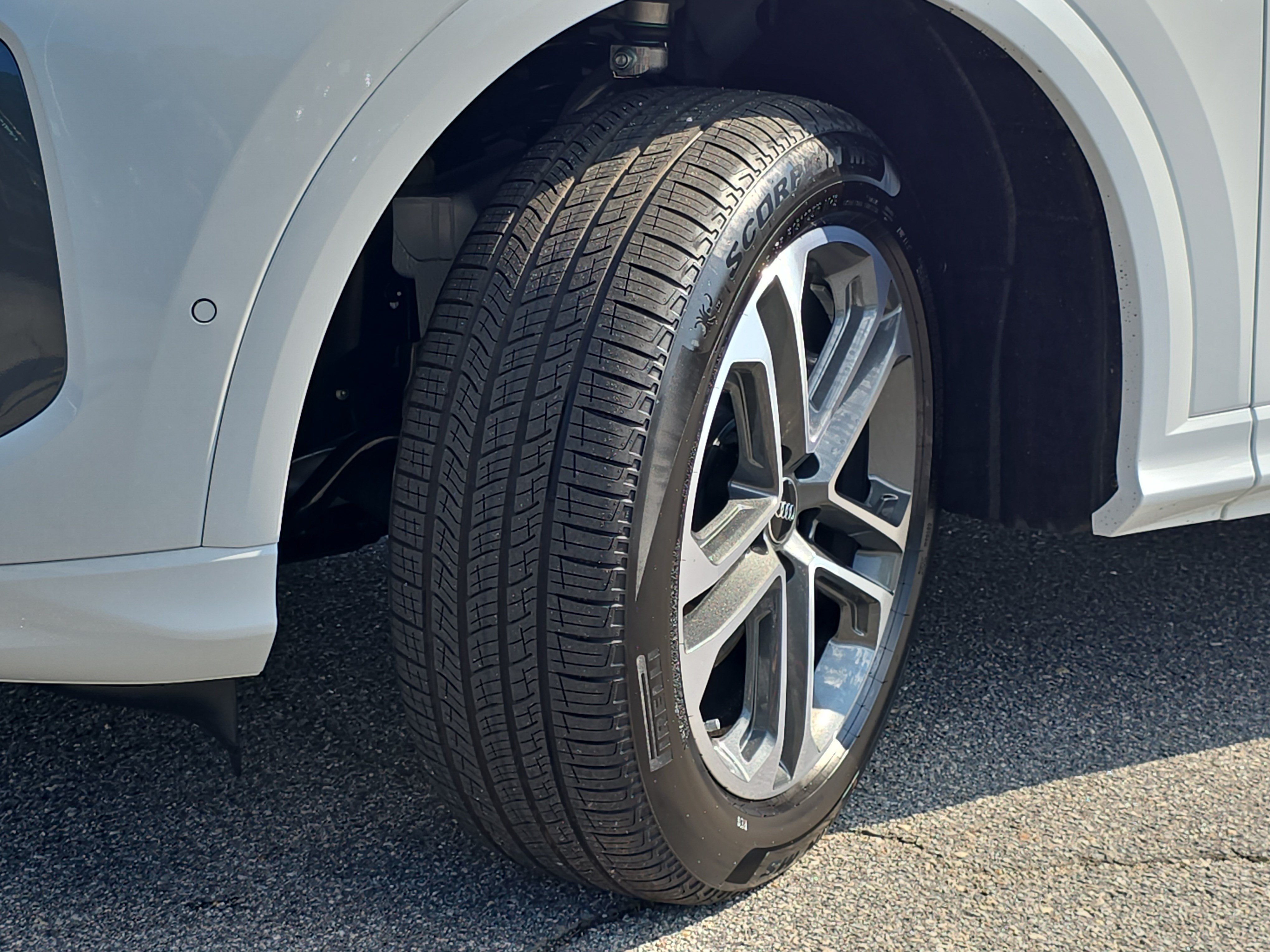 New 2026 Audi Q5 Premium Plus AWD/4WD image 32