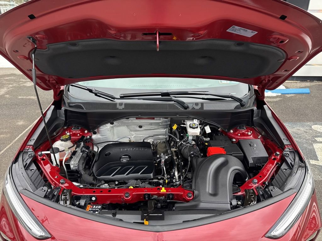 Used 2024 Buick Encore GX Avenir w/ Avenir Convenience Package image 30