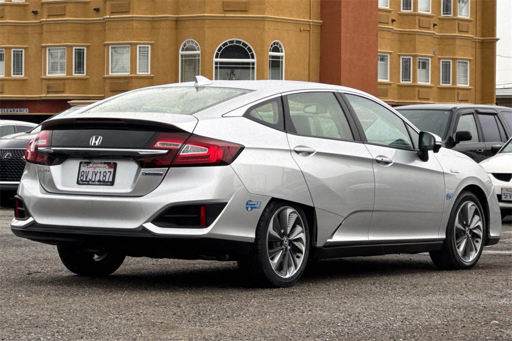 Used 2021 Honda Clarity Plug-In Hybrid image 4