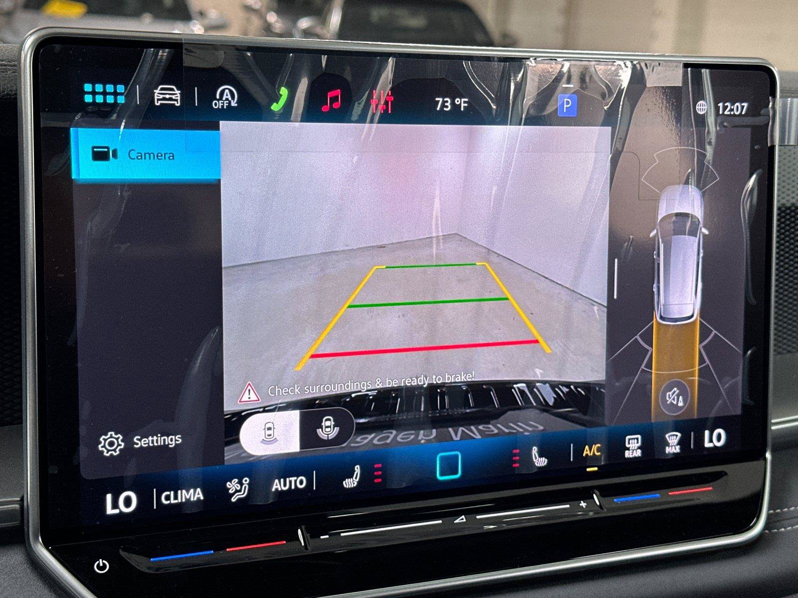 New 2026 Volkswagen Tiguan SE R-Line AWD/4WD image 18