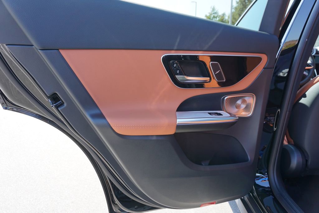 New 2026 Mercedes-Benz GLC 300 4MATIC image 44