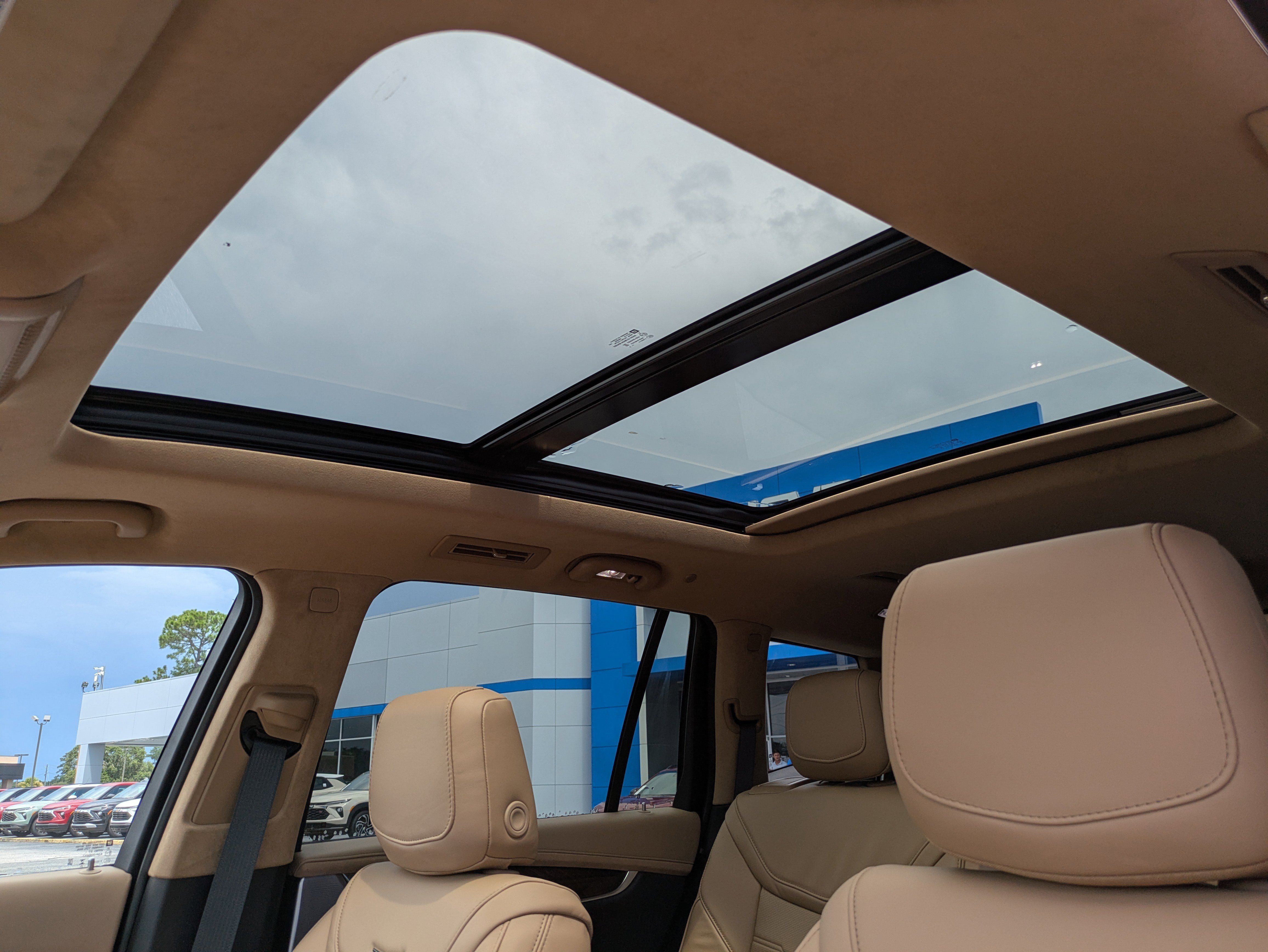 New 2025 Cadillac XT6 Premium Luxury w/ Platinum Package image 47