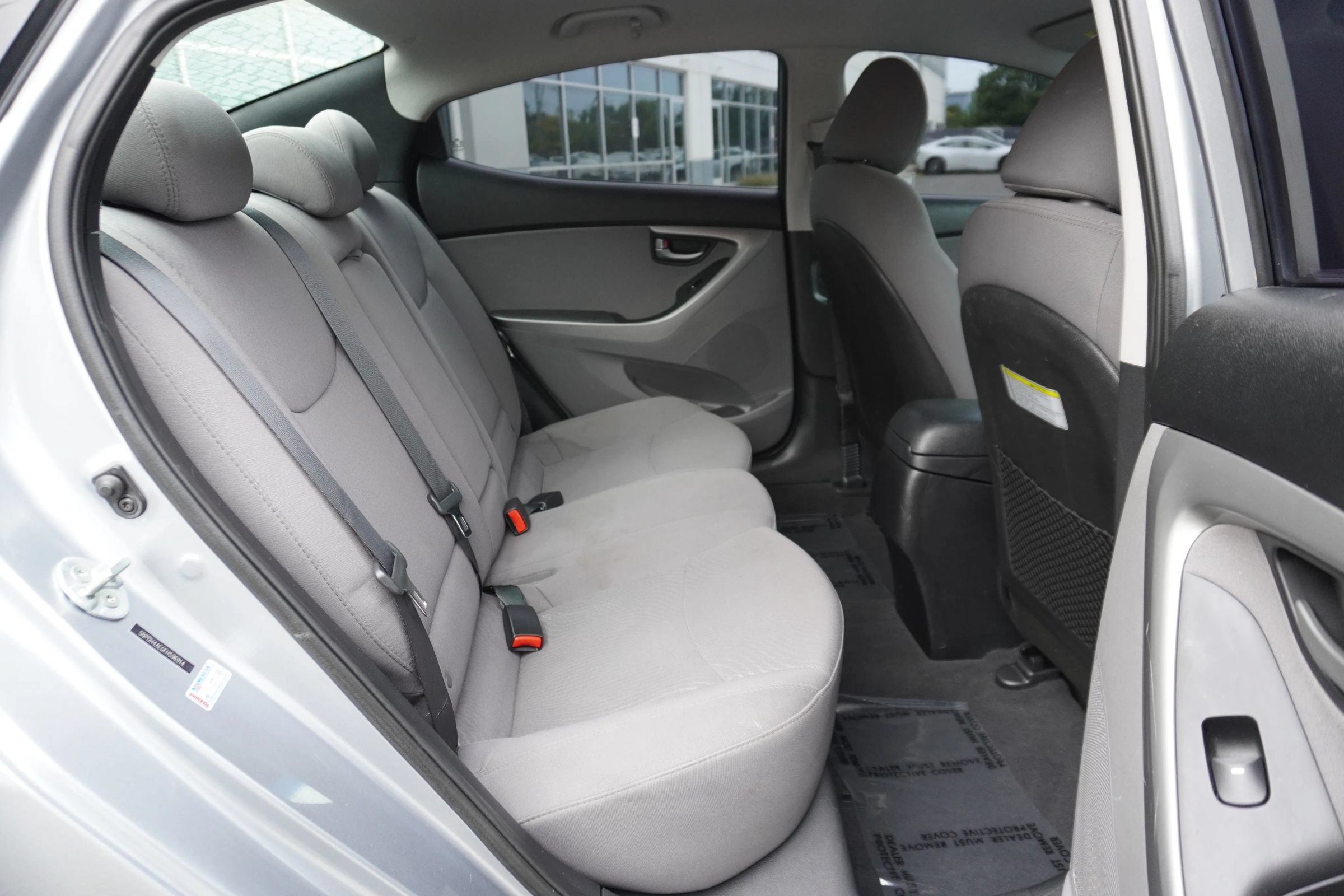 Used 2015 Hyundai Elantra SE w/ Option Group 02 FWD image 11