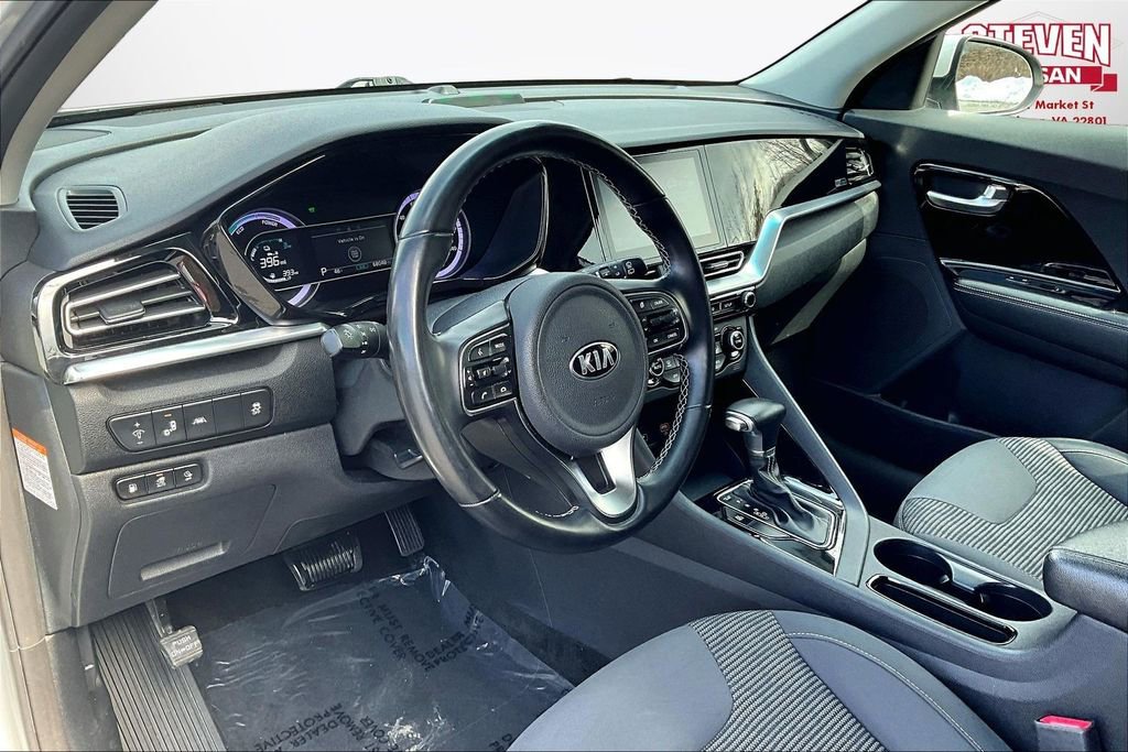 Used 2020 Kia Niro LXS image 17