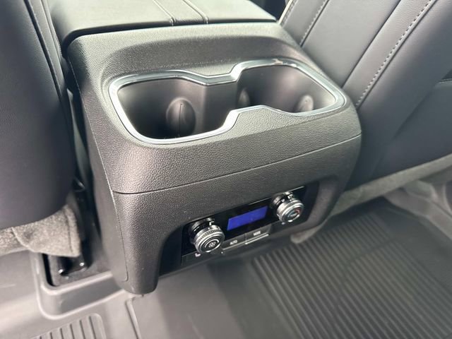 New 2026 GMC Acadia Denali w/ Super Cruise Package image 18