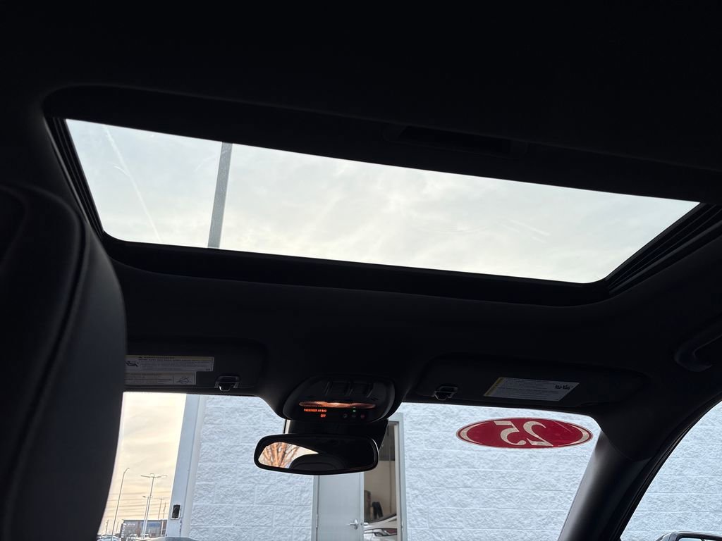 Certified 2025 Buick Envista Avenir image 33