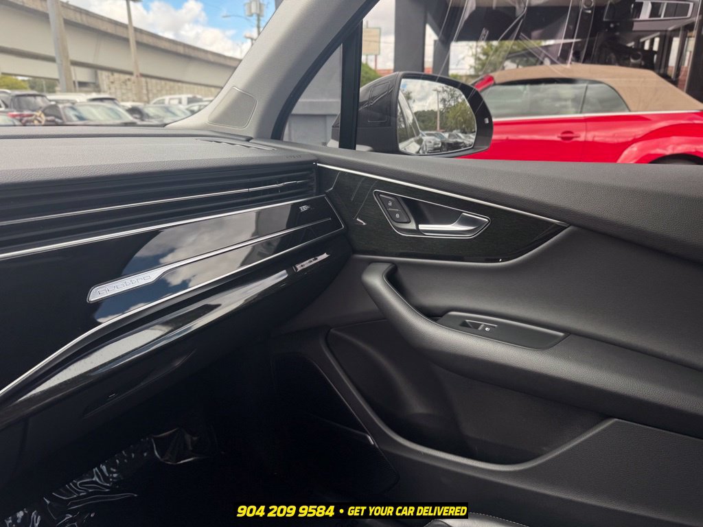Used 2022 Audi Q7 3.0T Premium Plus AWD/4WD image 20