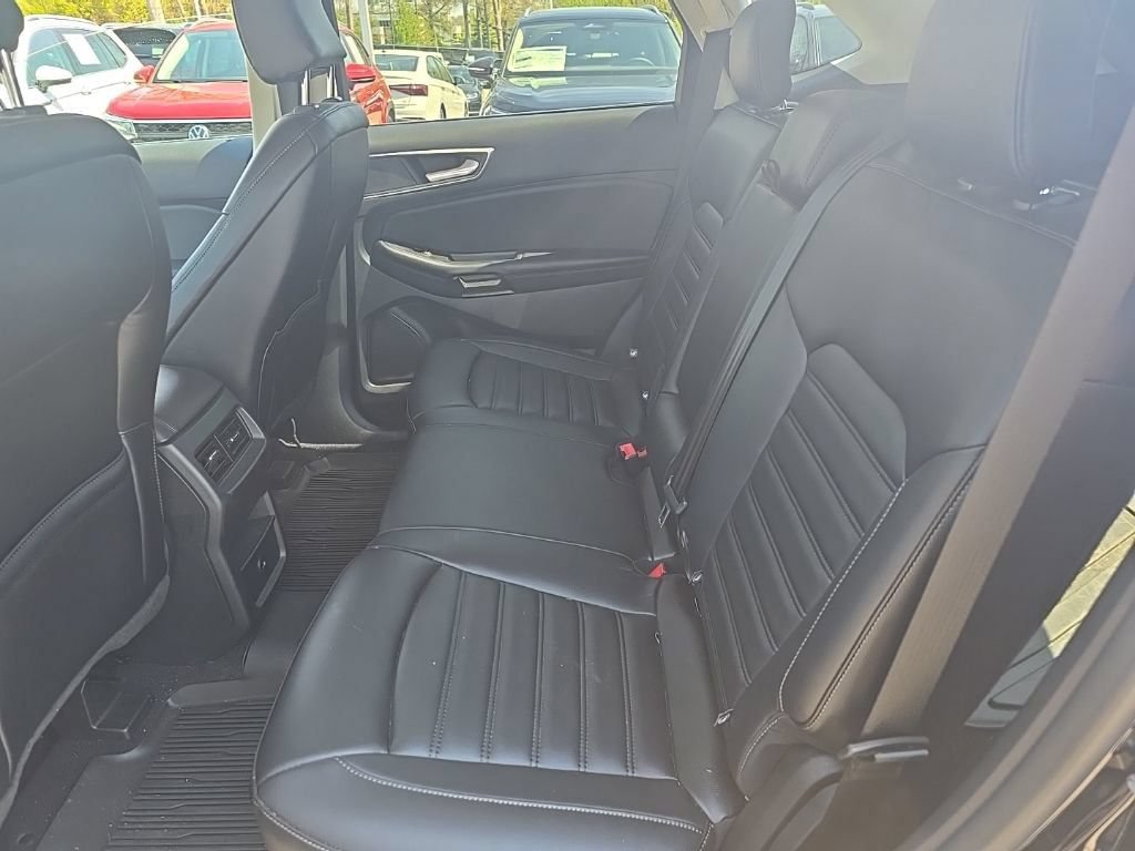 Used 2024 Ford Edge SEL AWD/4WD image 11