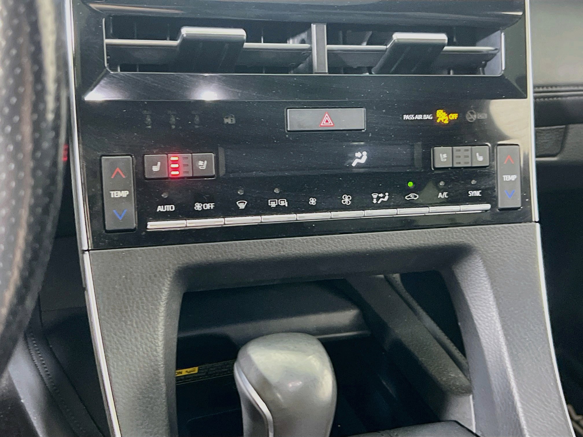 Used 2019 Toyota Avalon Touring w/ All Weather Liner Package FWD image 16